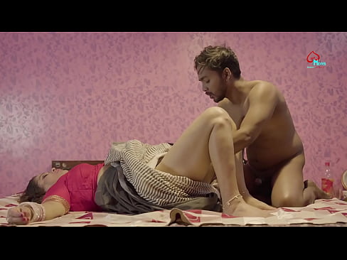 ❤️ webserie: i love you Daadi Hun lærte ham, hvordan man har sex med en pige !!! Sex video at da.ixiporn-com.ru ❌