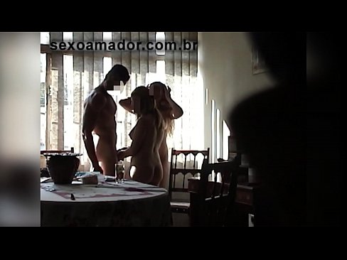 ❤️ Sexveninder inviterer en kæmpe mand og en trekant med ham Sex video at da.ixiporn-com.ru ❌